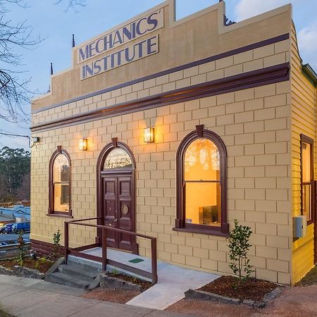 The Old Mechanics Healesville Exterior photo